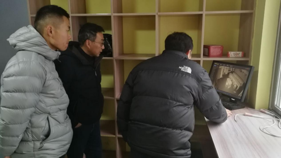 交叉互查筑防线 规范培训护成长